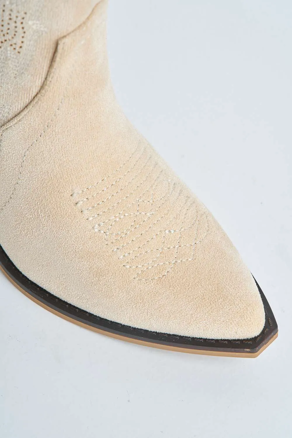 Bromley Detail Western Boots in Beige