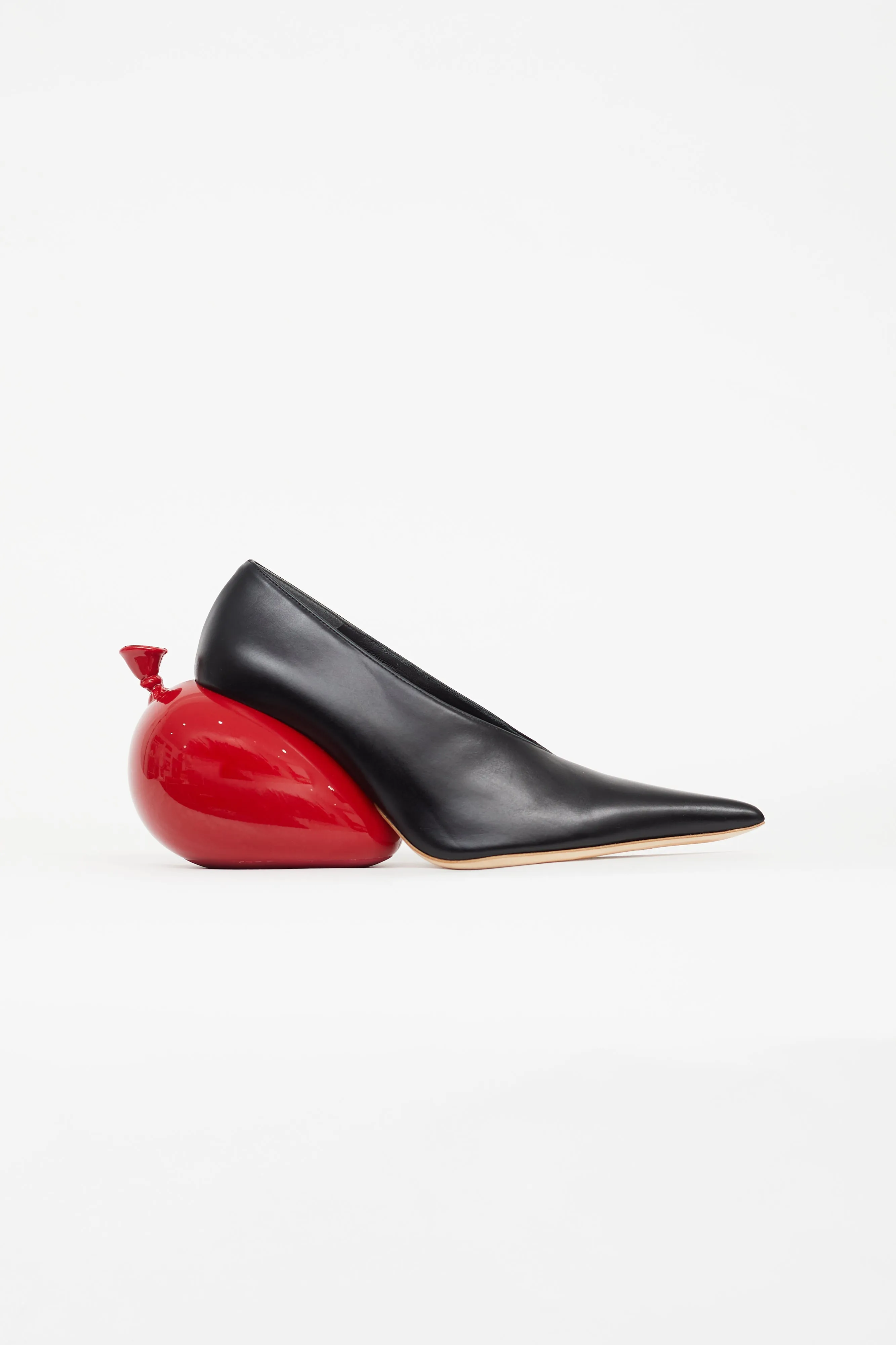 Fall 2022 Black & Red Balloon Heel