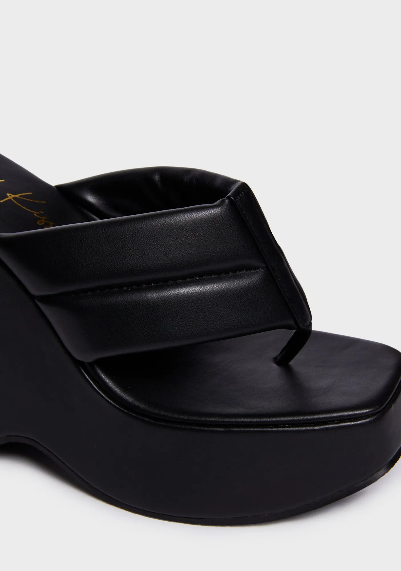 I'm Hypnotized Platform Sandals - Black