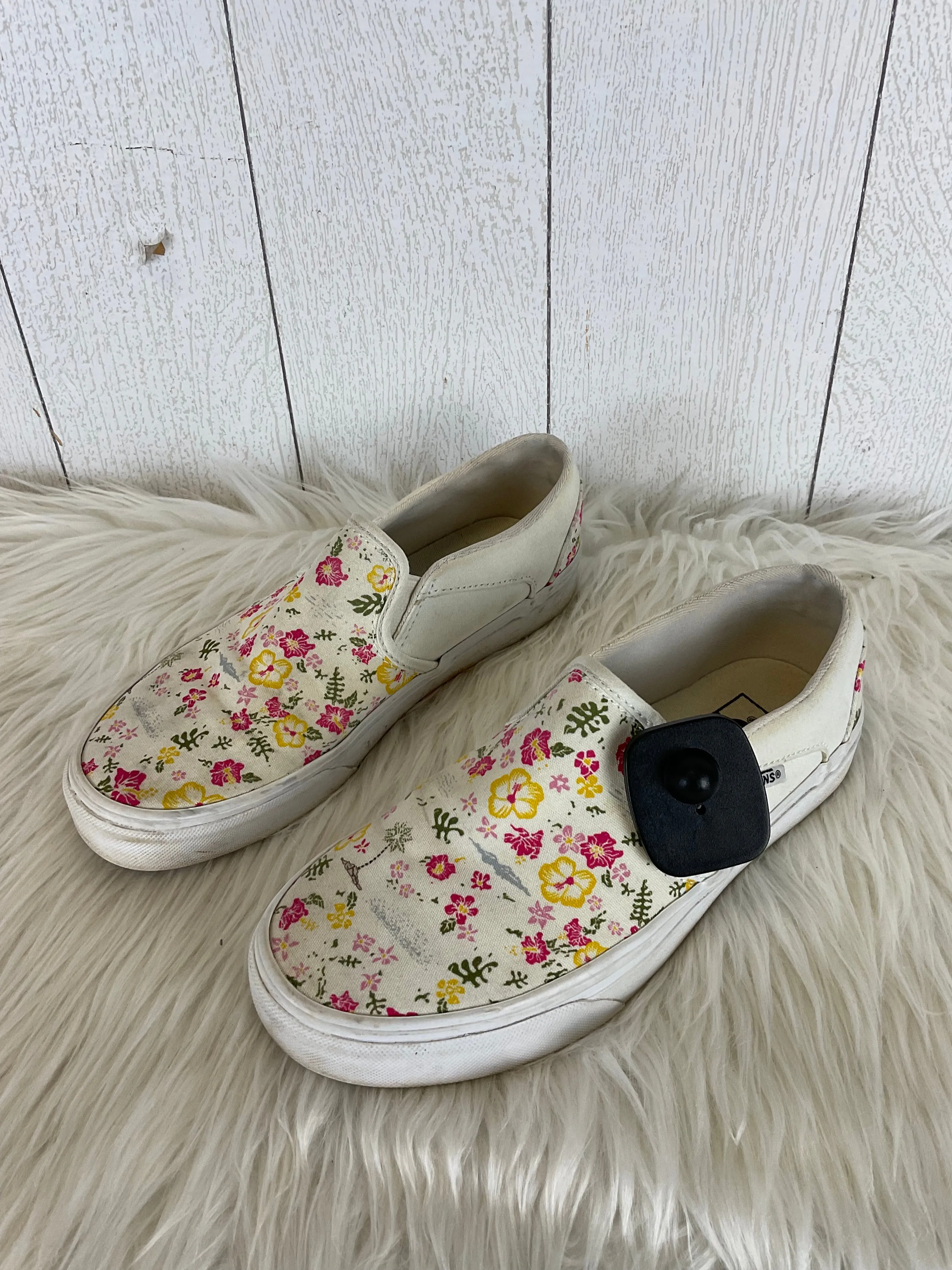 Shoes Flats By Vans In Floral Print, Size: 6.5