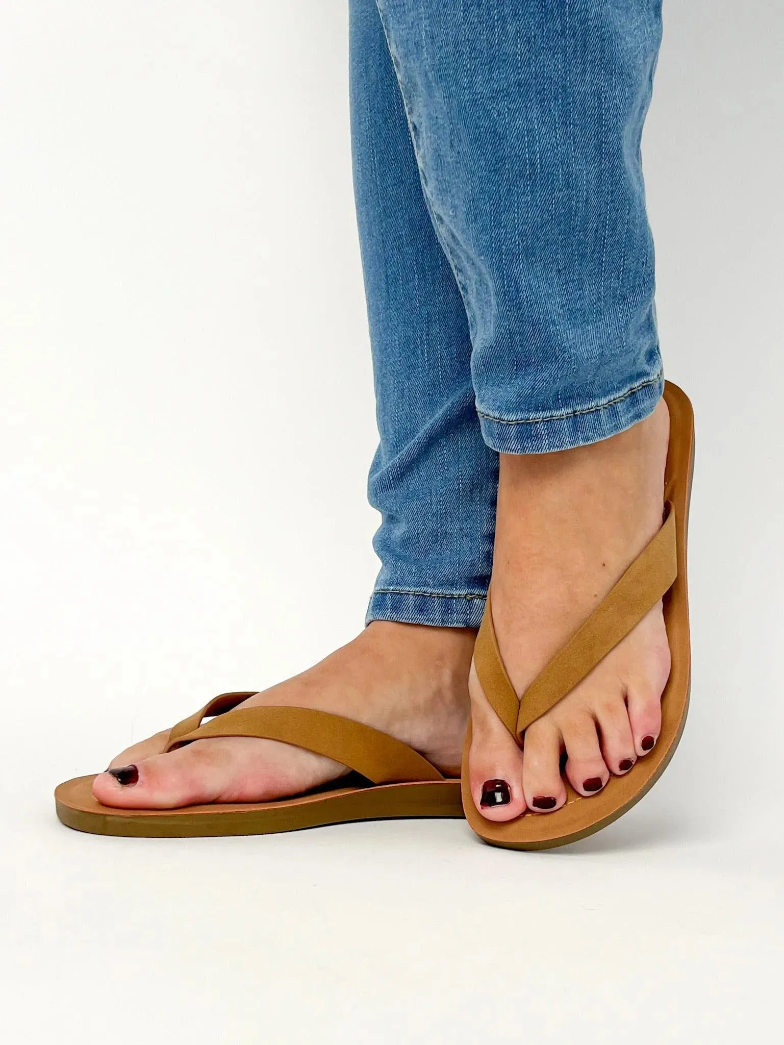 Tan Thong Sandals