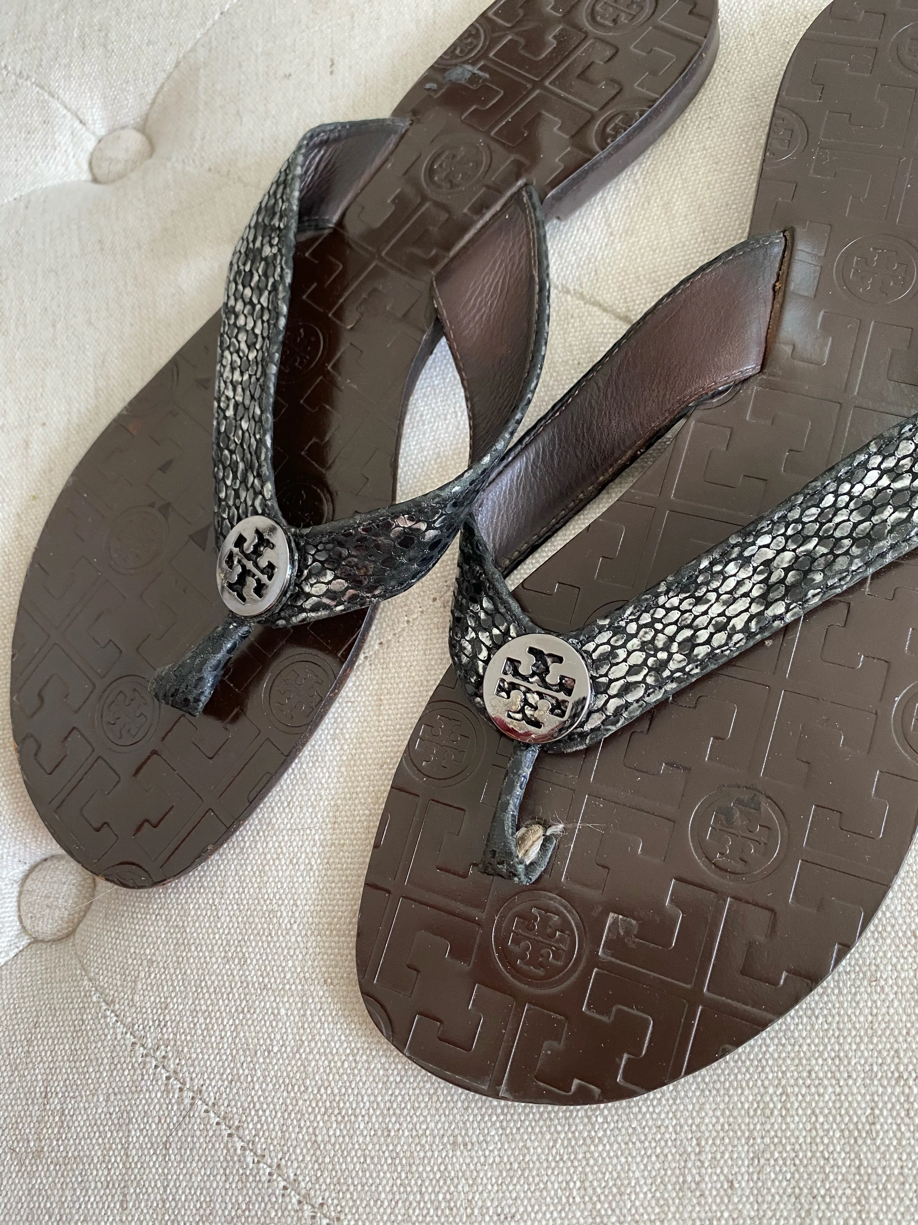 Tory Burch Thong Sandals 10