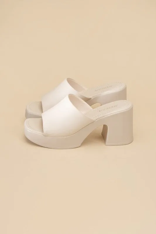 TYPO SLIDE MULES